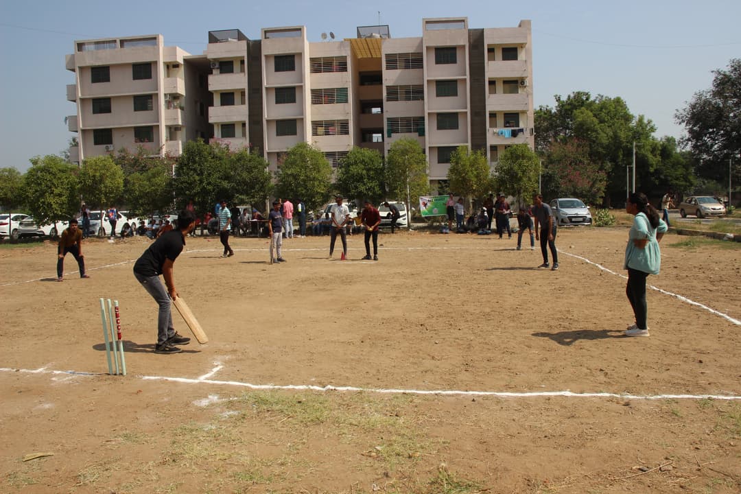 Box Cricket